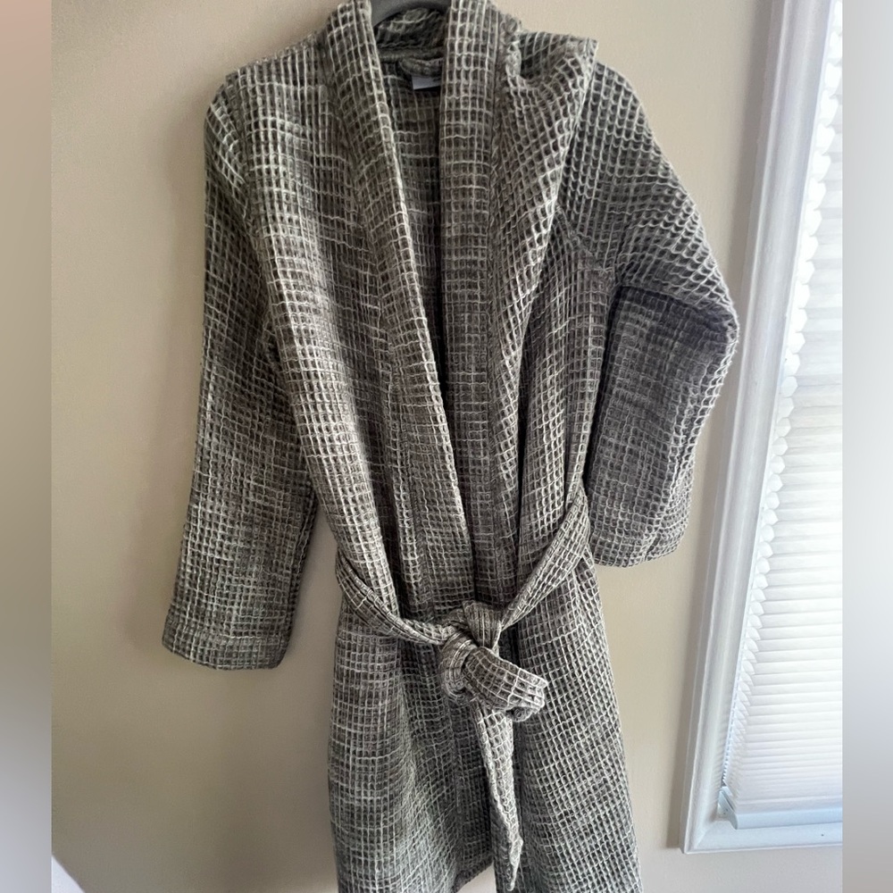Parachute Home Green Waffle Robe